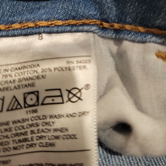 Old Navy Jeans - Picture 3 of 4